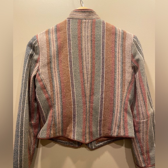 Vintage New Expressions Bobbie Brooks striped blazer - Picture 8 of 9